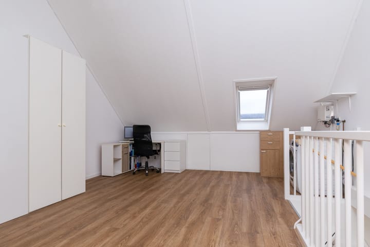 Foto 31 van Adriaan Anthoniszstraat 4