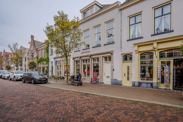 Laarstraat 16