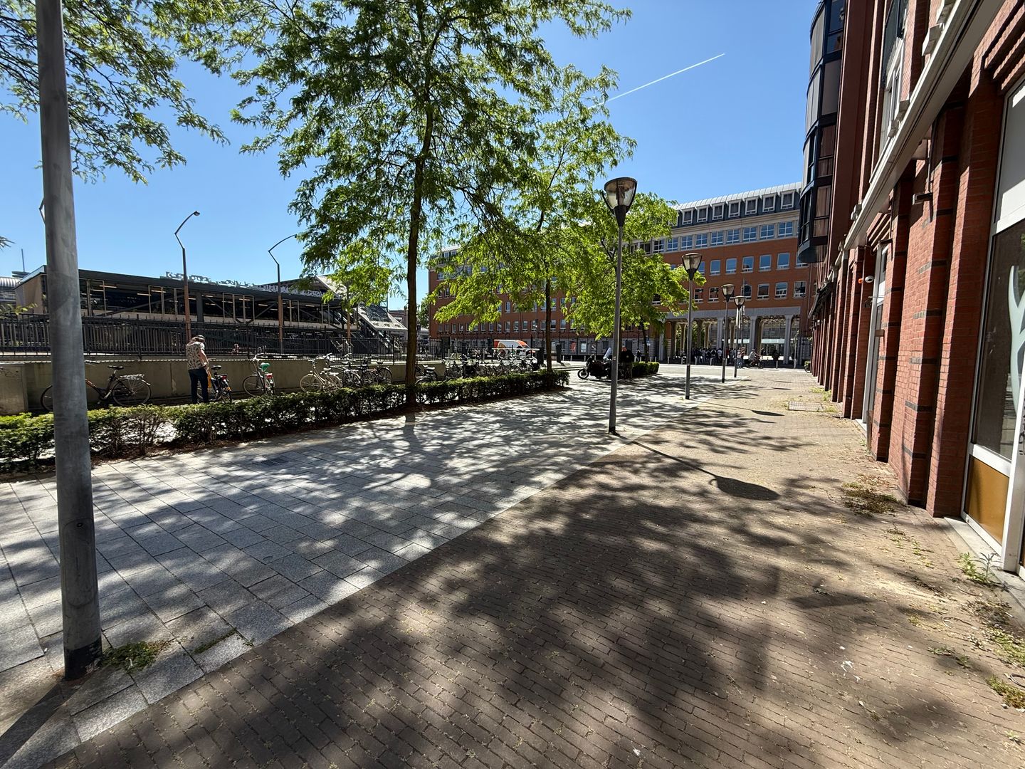 Bekijk foto 4 van Leonardo da Vinciplein 6