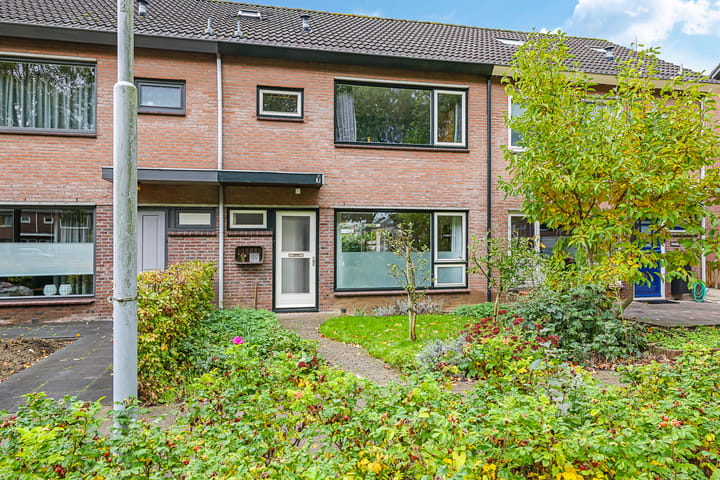 Foto 6 van Irisstraat 34