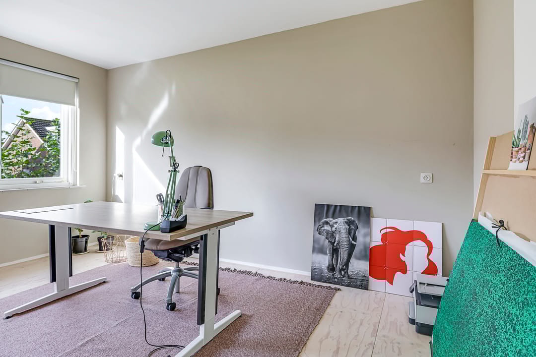 Photo 38 of Irisstraat 34