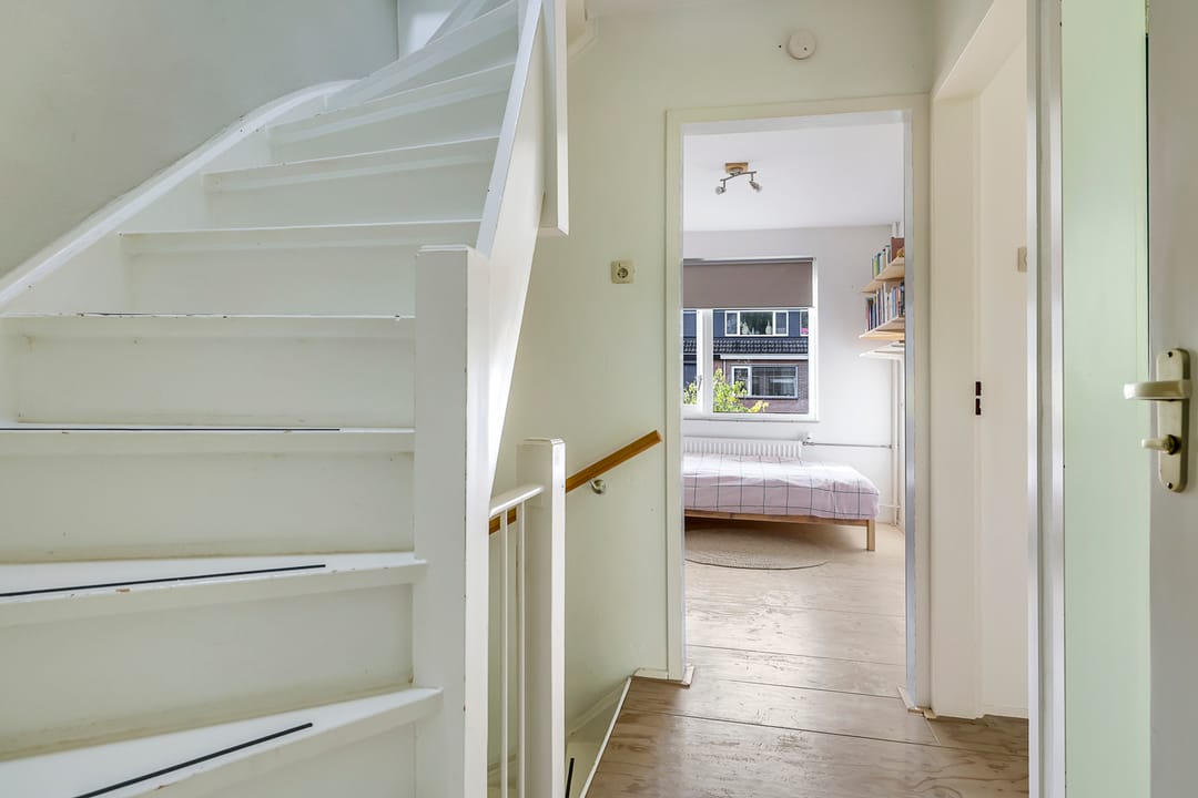 Photo 41 of Irisstraat 34