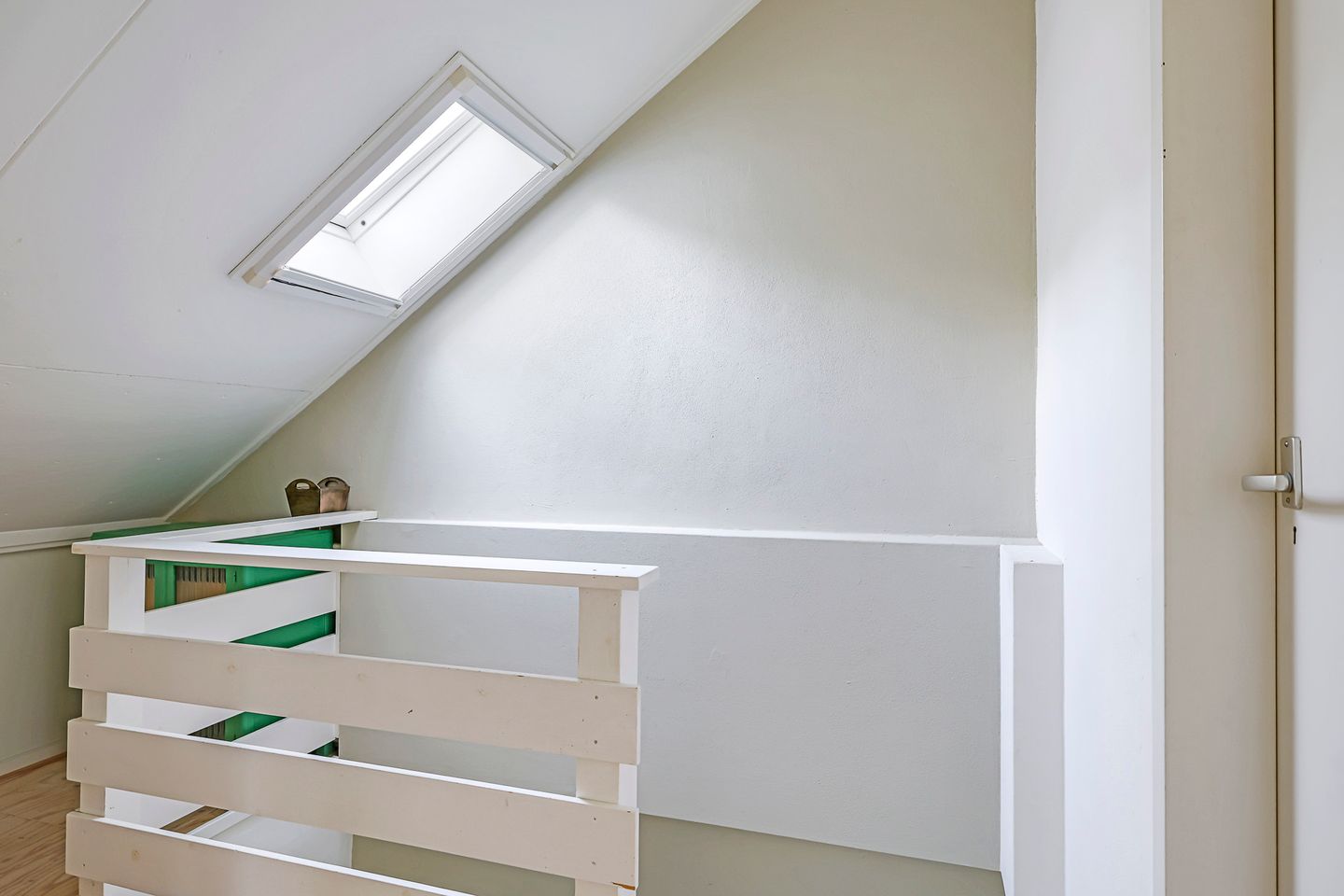 Photo 49 of Irisstraat 34