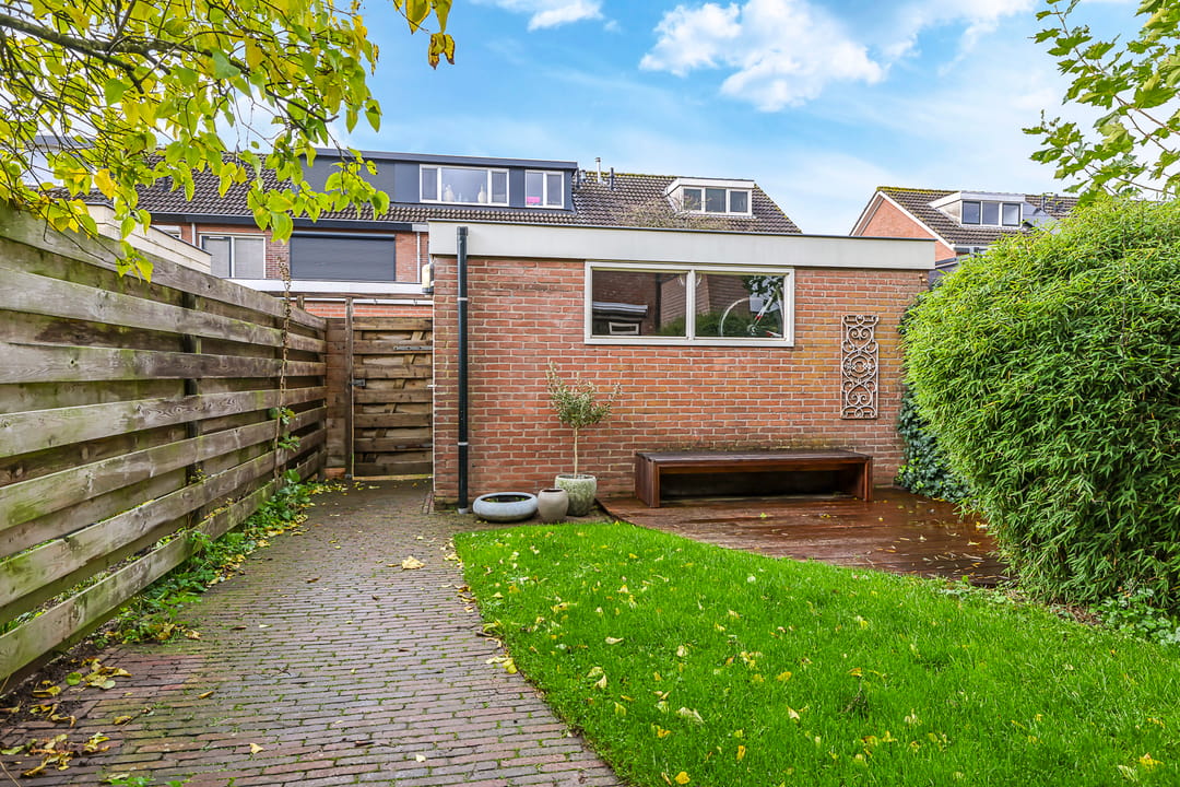 Photo 56 of Irisstraat 34