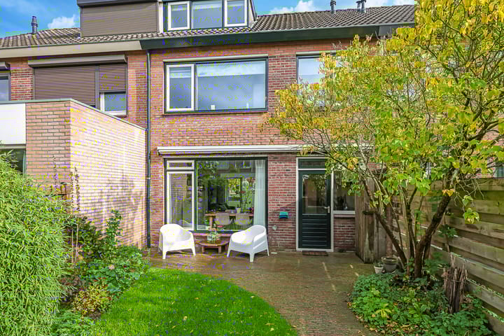 Foto 61 van Irisstraat 34