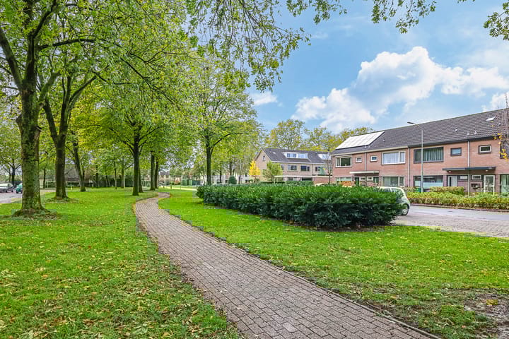 Foto 69 van Irisstraat 34