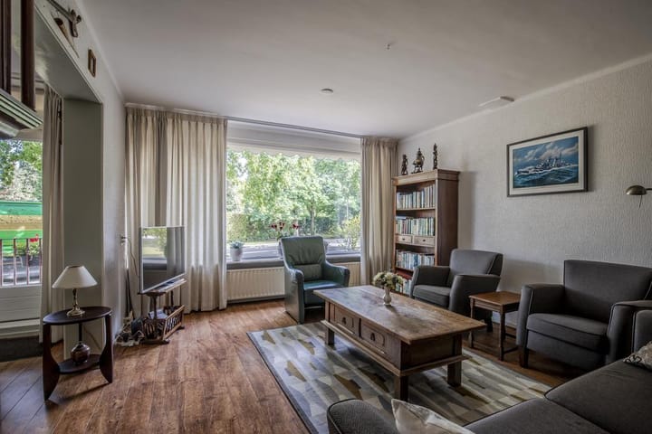 Photo 8 of Stadswal 24-A