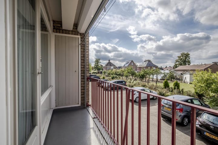 Photo 19 of Stadswal 24-A