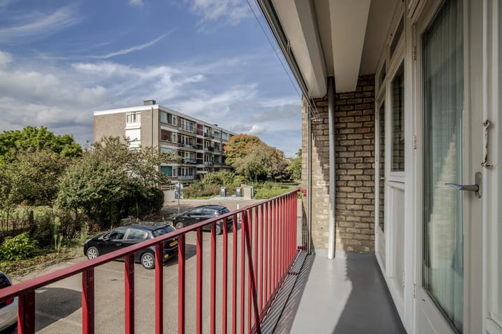 Photo 20 of Stadswal 24-A