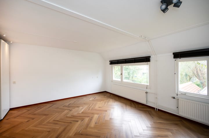 Foto 24 van Borstelgrasstraat 12