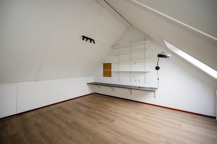 Foto 33 van Borstelgrasstraat 12