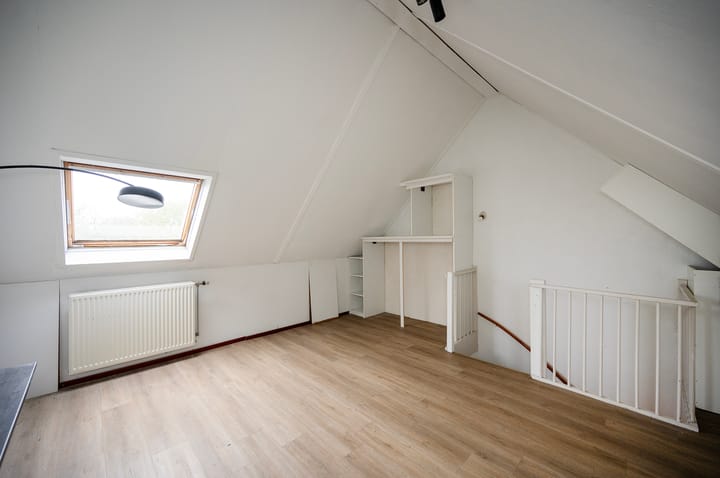 Foto 34 van Borstelgrasstraat 12