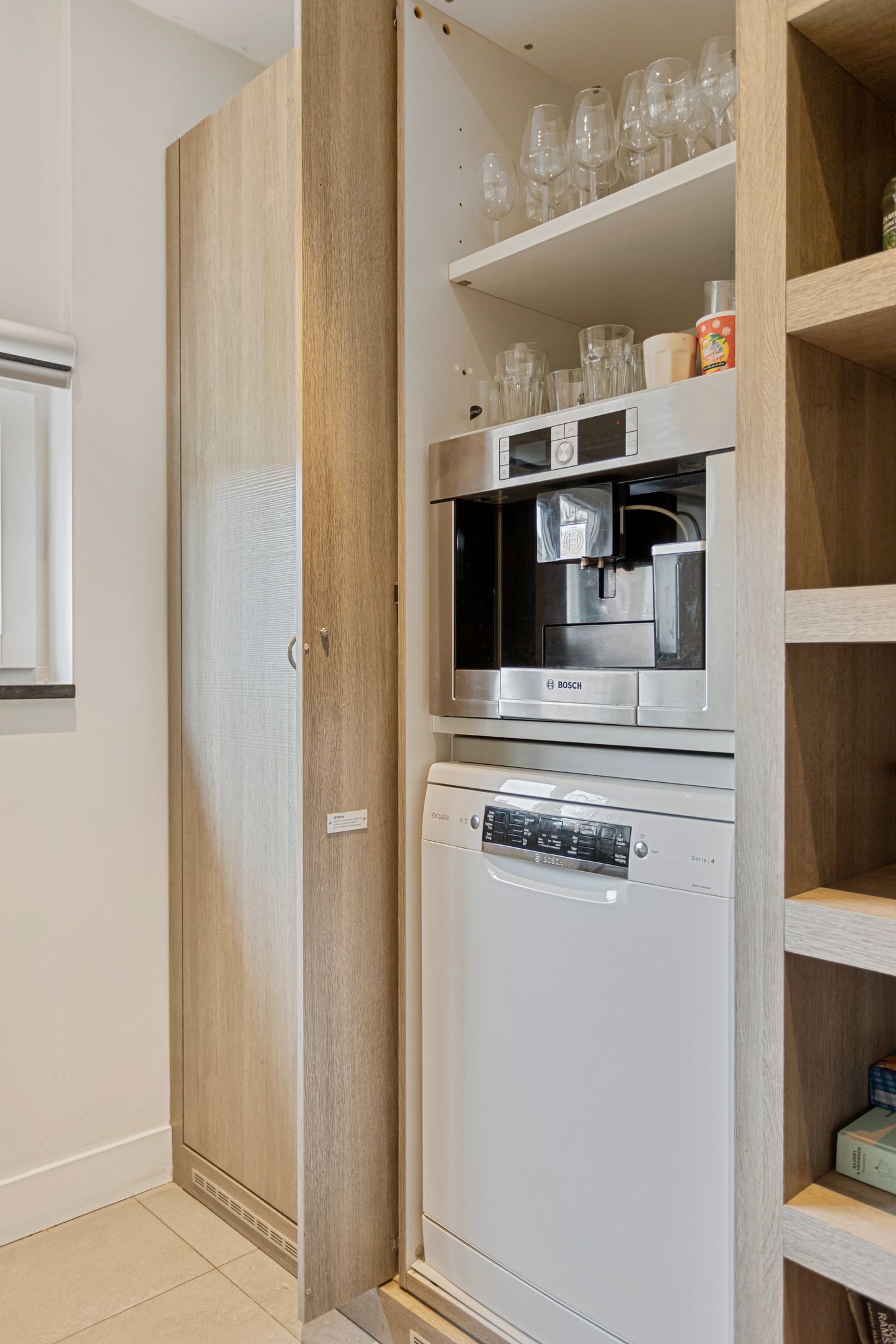 Foto 19 van Van Oldenbarneveltstraat 20