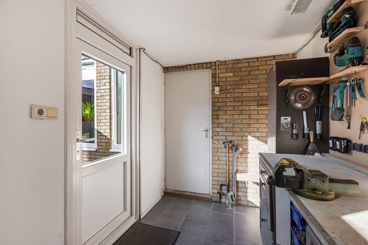 Photo 19 of Meester Klaas Douwesstraat 10