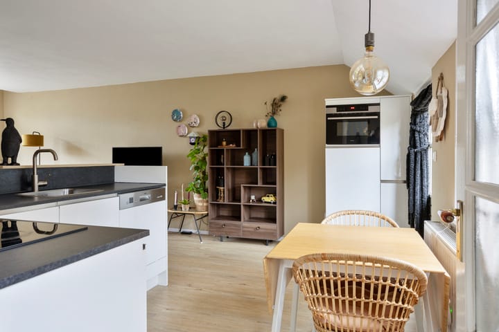 Foto 15 van Laarstraat 66