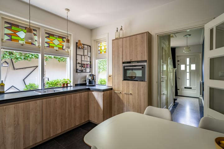 Foto 28 van Van Beekweg 7