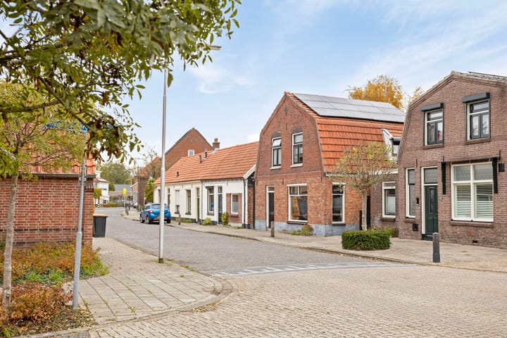 Foto 38 van Laarstraat 66