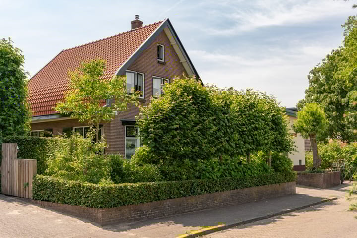 Foto 71 van Van Beekweg 7