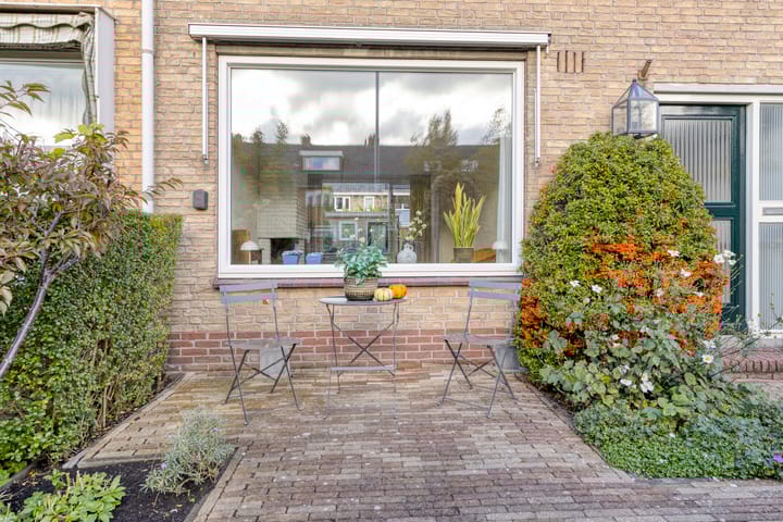 Photo 35 of Vincent van Goghweg 31