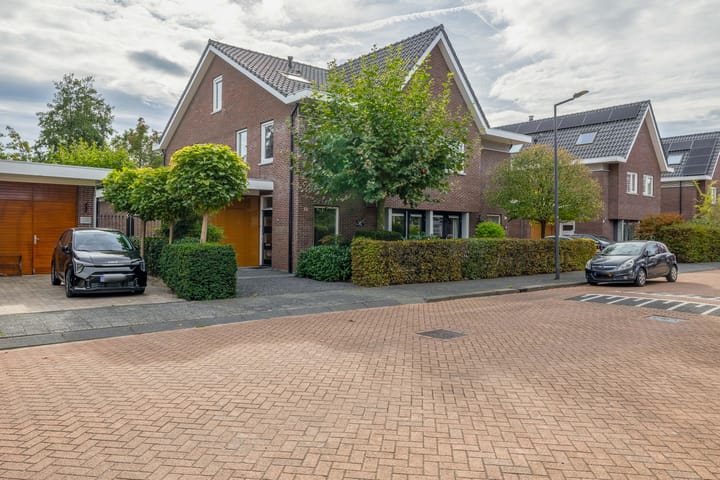 Foto 50 van Gerrit Rietveldstraat 16