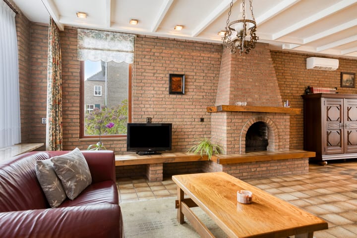 Photo 9 of Hoofdstraat 77-A