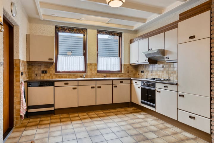 Photo 13 of Hoofdstraat 77-A