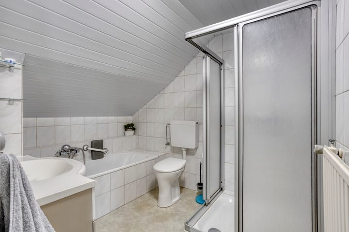 Foto 25 van Vlodropstraat 6