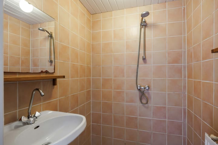 Photo 21 of Oosterstraat 36