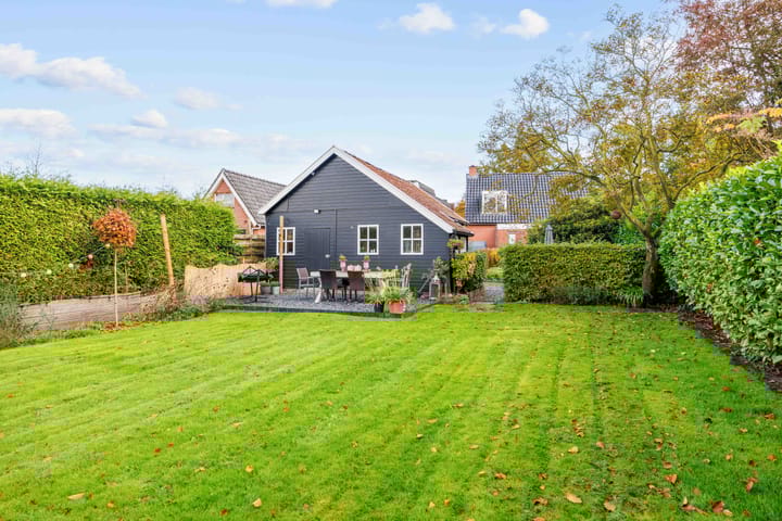 Foto 15 van Hoofdweg 58