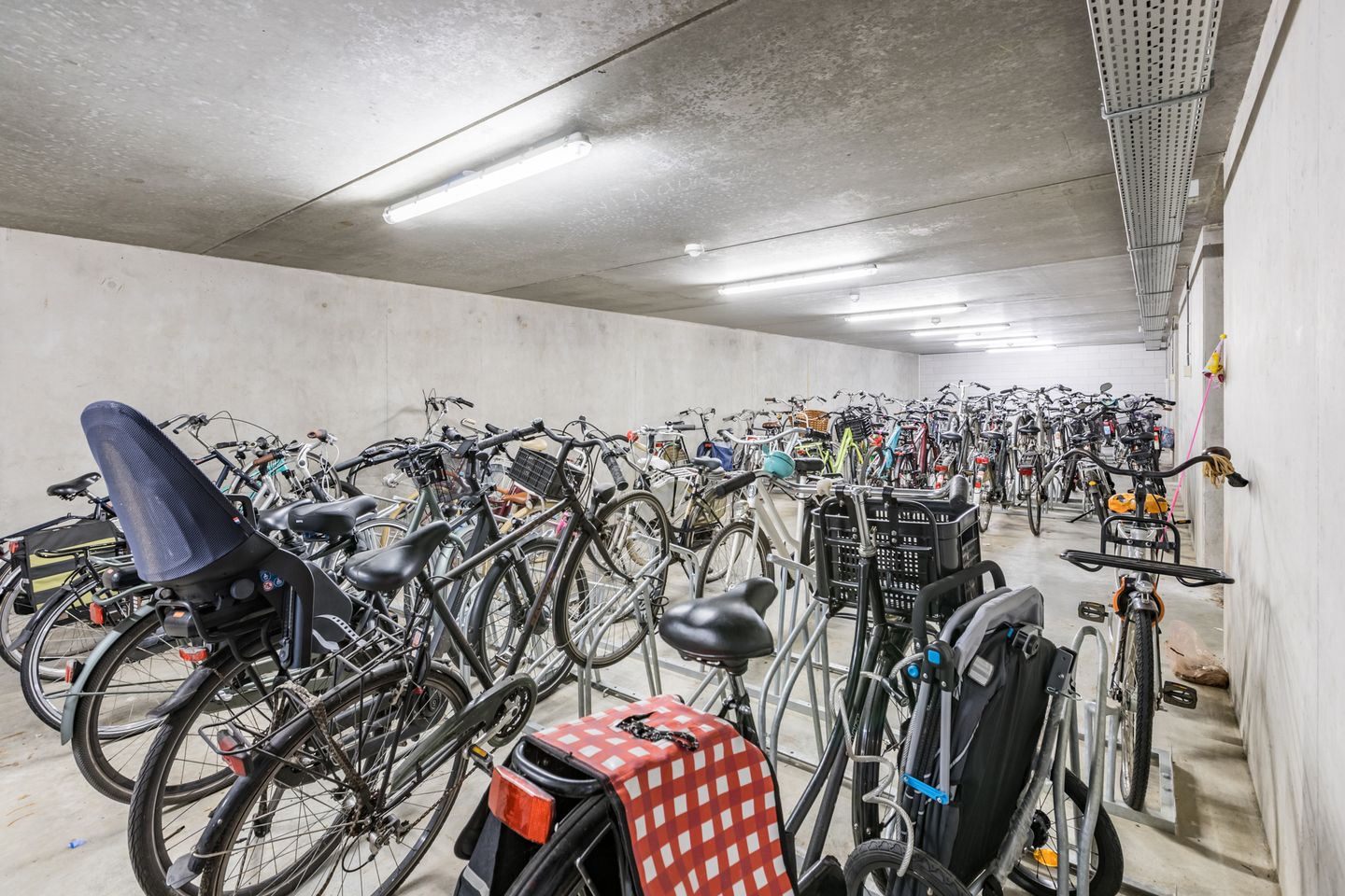 Foto 19 van Ketelhavenplein 105