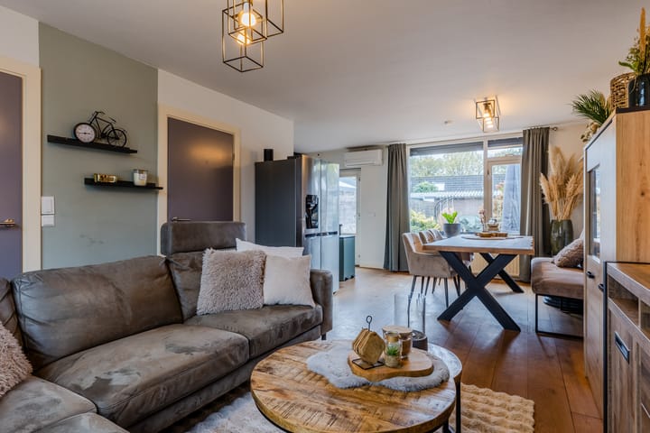 Photo 4 of Bolswardstraat 17