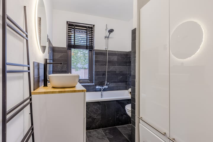 Photo 17 of Bolswardstraat 17