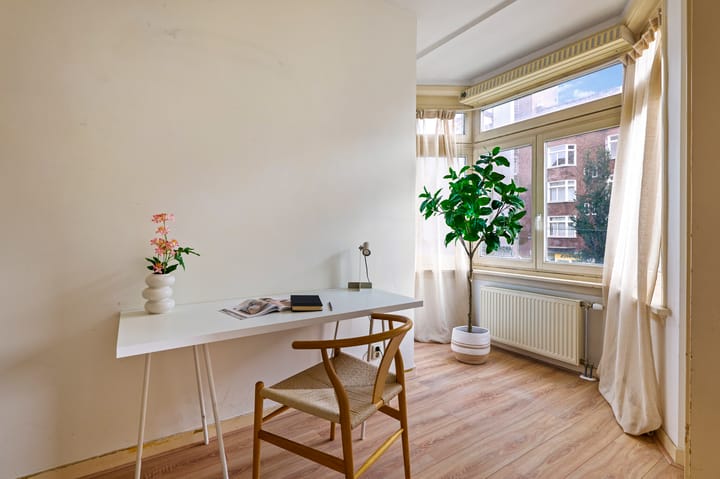 Photo 4 of Scheldestraat 14-1