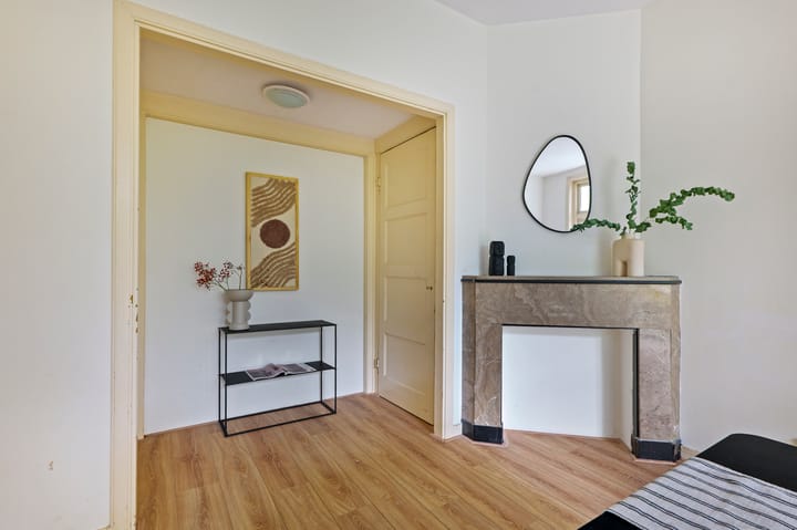 Photo 11 of Scheldestraat 14-1