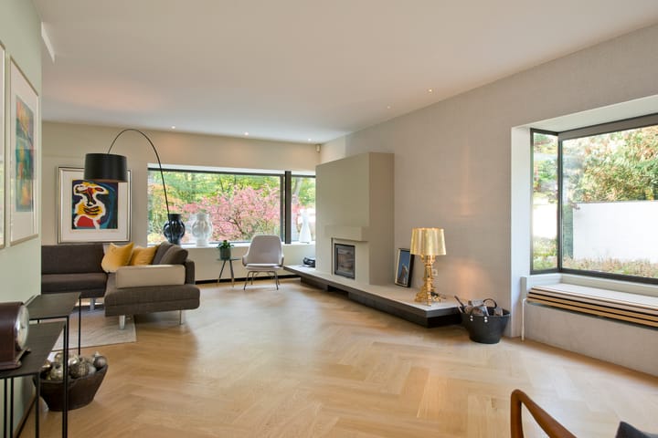 Foto 20 van van Limburg Stirumweg 28