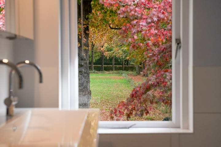 Foto 41 van van Limburg Stirumweg 28