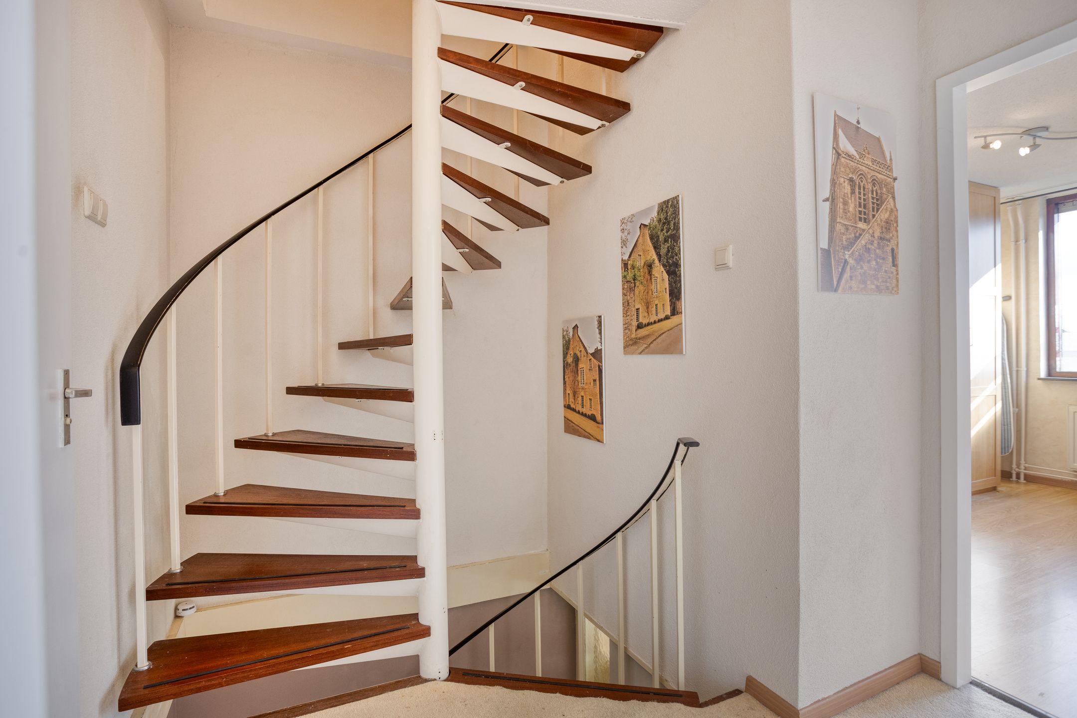 Foto 24 van Prins Bernhardstraat 61