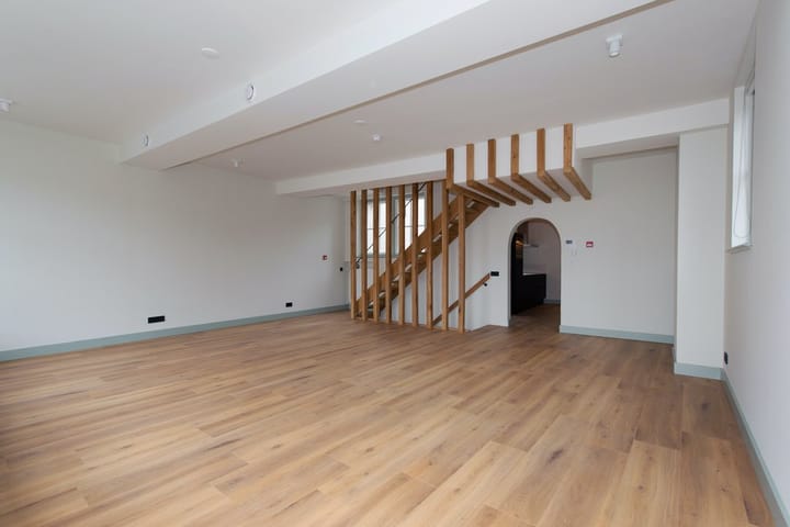 Photo 9 of Barbarasteeg 9