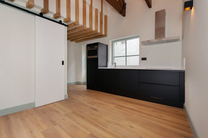 Photo 14 of Barbarasteeg 9