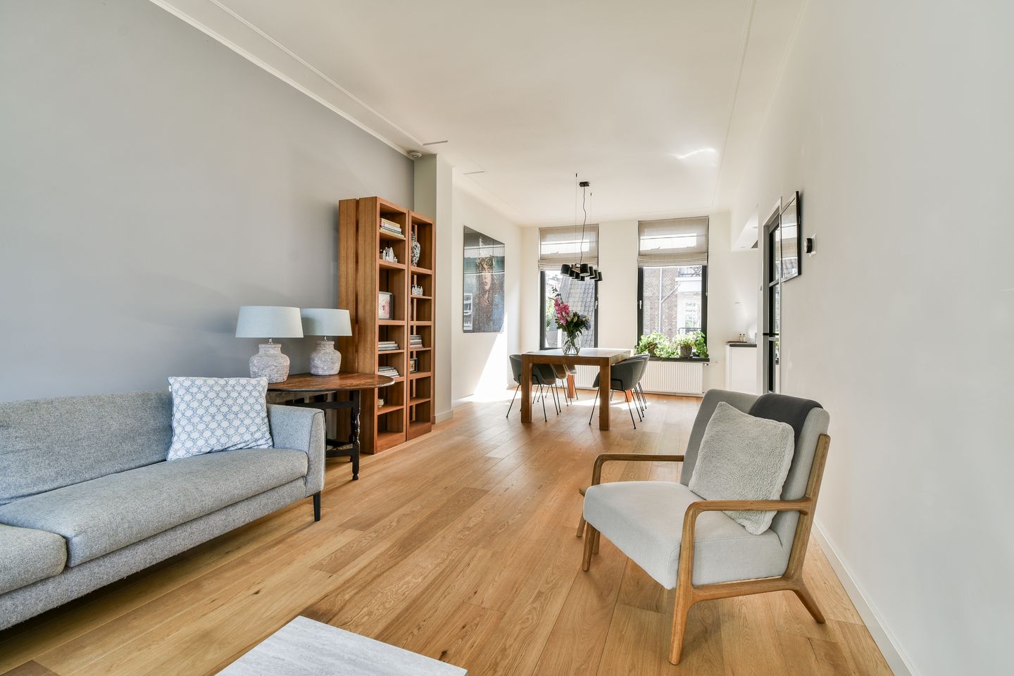 Foto 10 van Voorschoterstraat 13