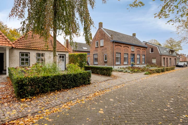 Foto 41 van Schoolstraat 11-A