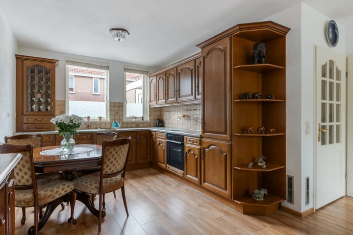 Foto 3 van Livingstonelaan 34