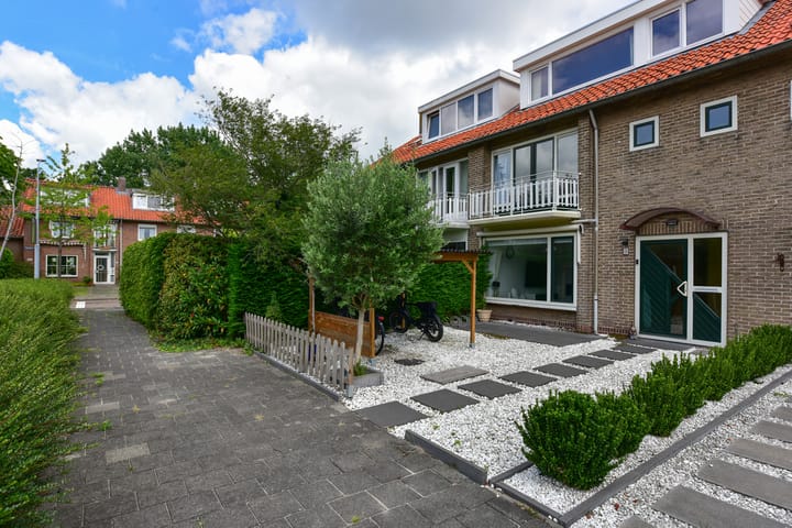 Foto 31 van Lindberghstraat 3