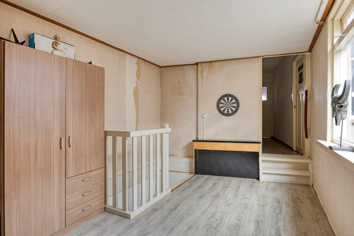 Photo 15 of Sint Josephstraat 83