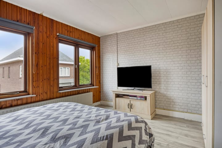 Photo 18 of Sint Josephstraat 83