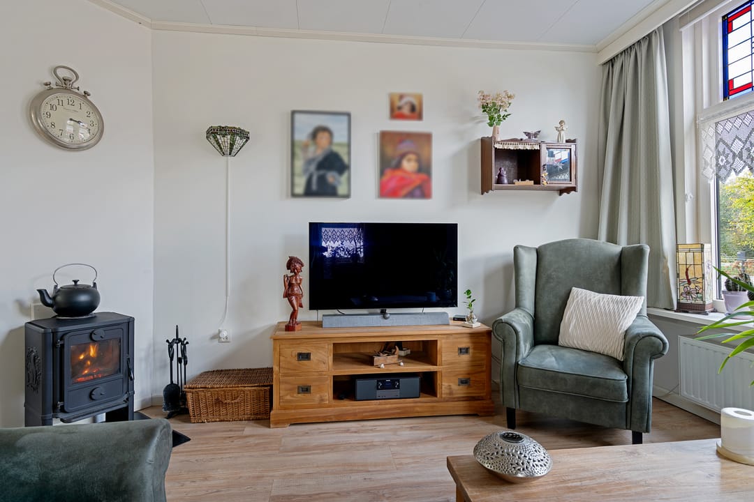 Photo 11 of Noordeinde 53