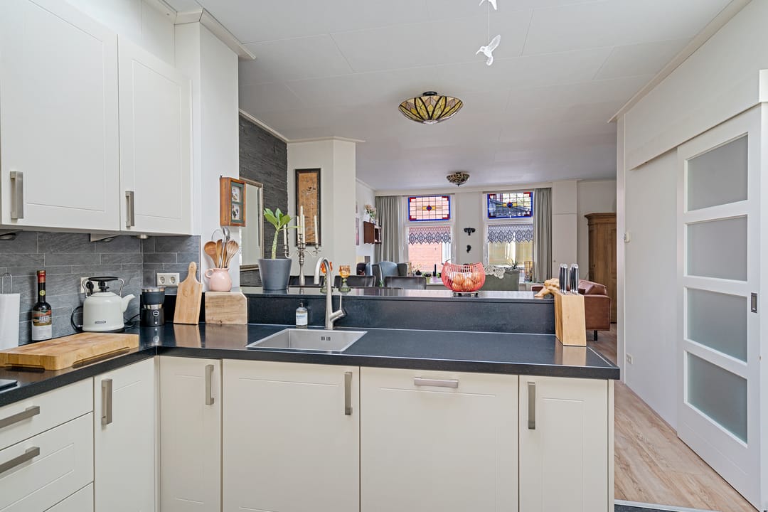 Photo 13 of Noordeinde 53