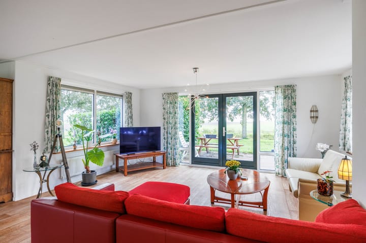 Photo 10 of Bargereed 104