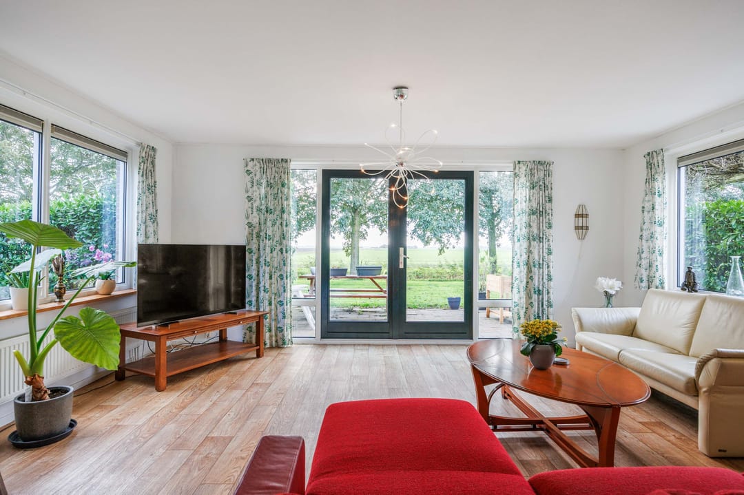 Photo 11 of Bargereed 104