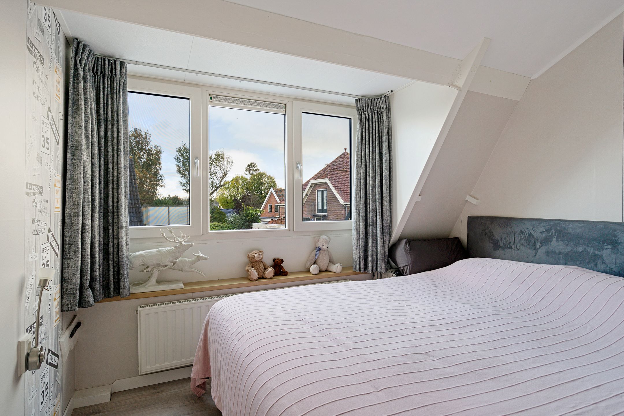 Photo 24 of Noordeinde 53